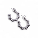 BRINCO ARGOLA LÍVIA RÓDIO BRANCO