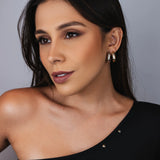 BRINCO ARGOLA ABERTA LORENA DOURADO