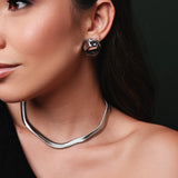 COLAR MARIELI RÓDIO BRANCO